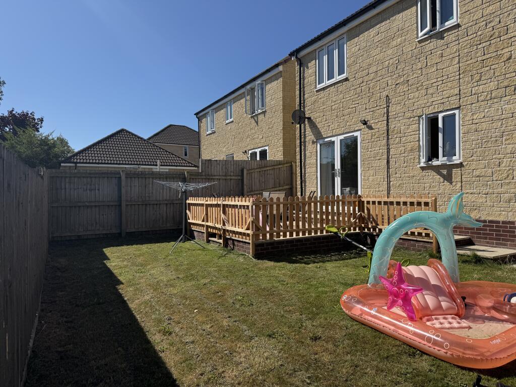 Additional image 6 of 11 Collingham Close, Templecombe, Somerset, BA8