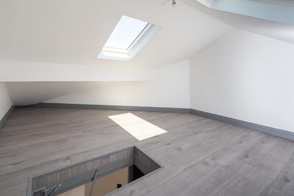 Additional image 7 of Bacup Road, Waterfoot, BB4 - Mixed Use Property Yeilding Over 11%