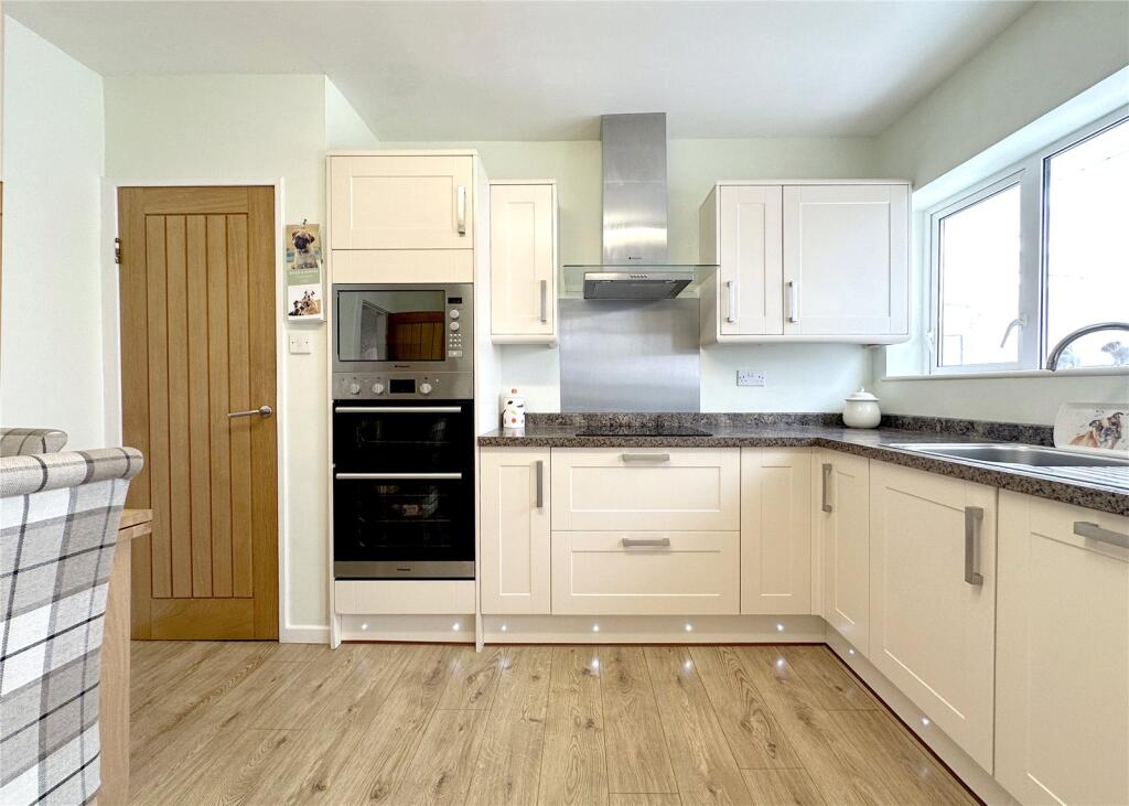 Additional image 6 of Ebrington Avenue, Solihull, West Midlands, B92