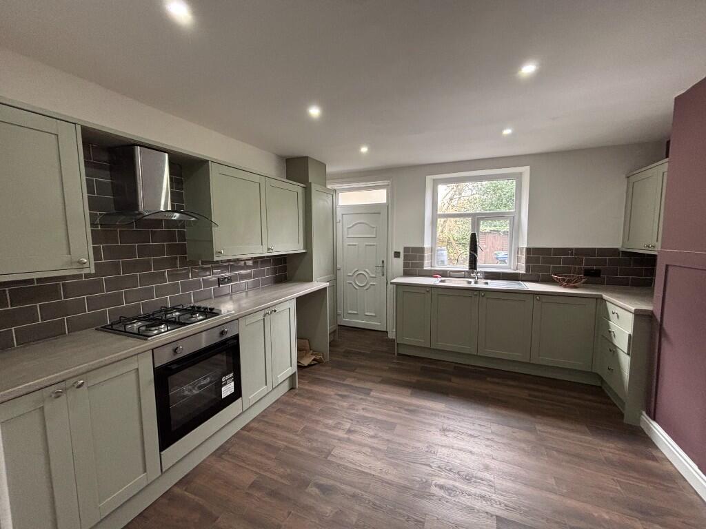 Additional image 9 of Main Street, BD15