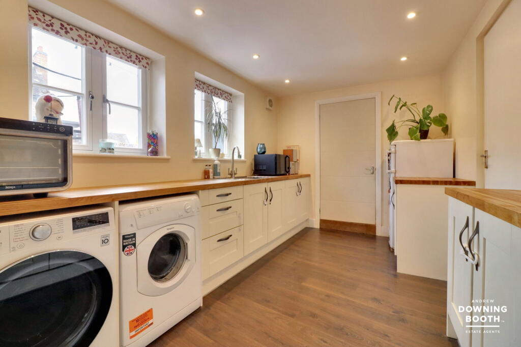 Additional image 12 of The Square, Elford - Five Double Bedroom Detached Cottage