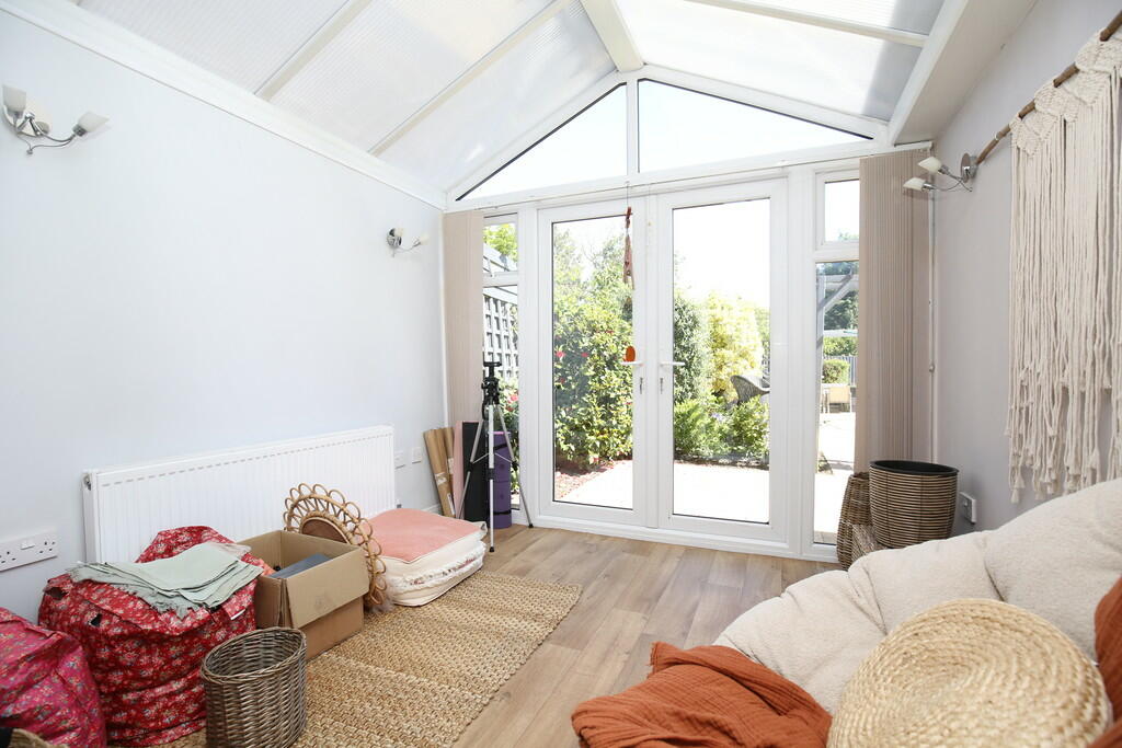 Additional image 8 of Tamworth Road, Kettlebrook, Tamworth