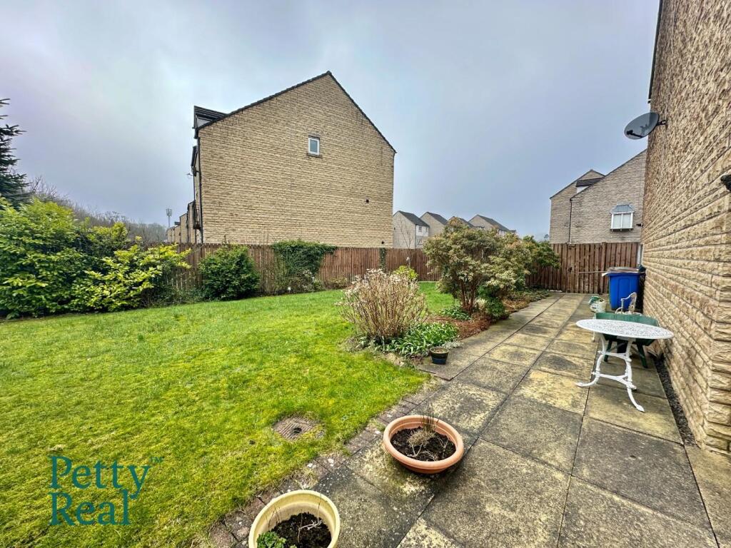 Additional image 5 of Holmefield Gardens, Barrowford