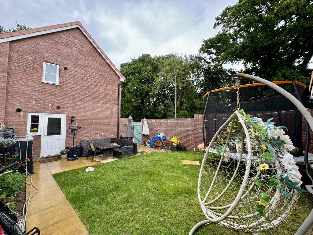 Additional image 11 of Hawkfinch Drive, Yeovil, Somerset, BA22