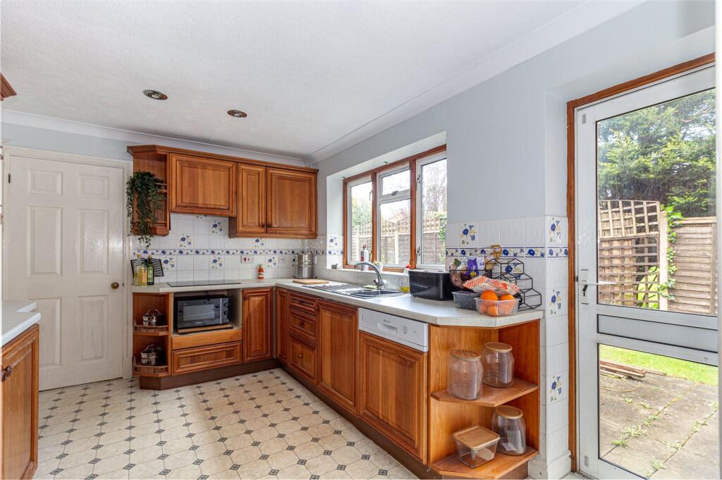 Additional image 9 of Birmingham Road, Mappleborough Green, Studley, Warwickshire, B80