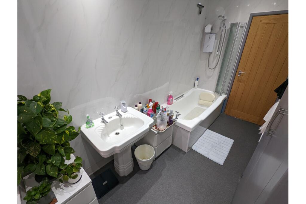 Additional image 19 of Duke Street, Colne, BB8