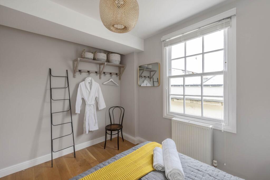 Additional image 10 of Flat 3, 11 Union Passage, Bath