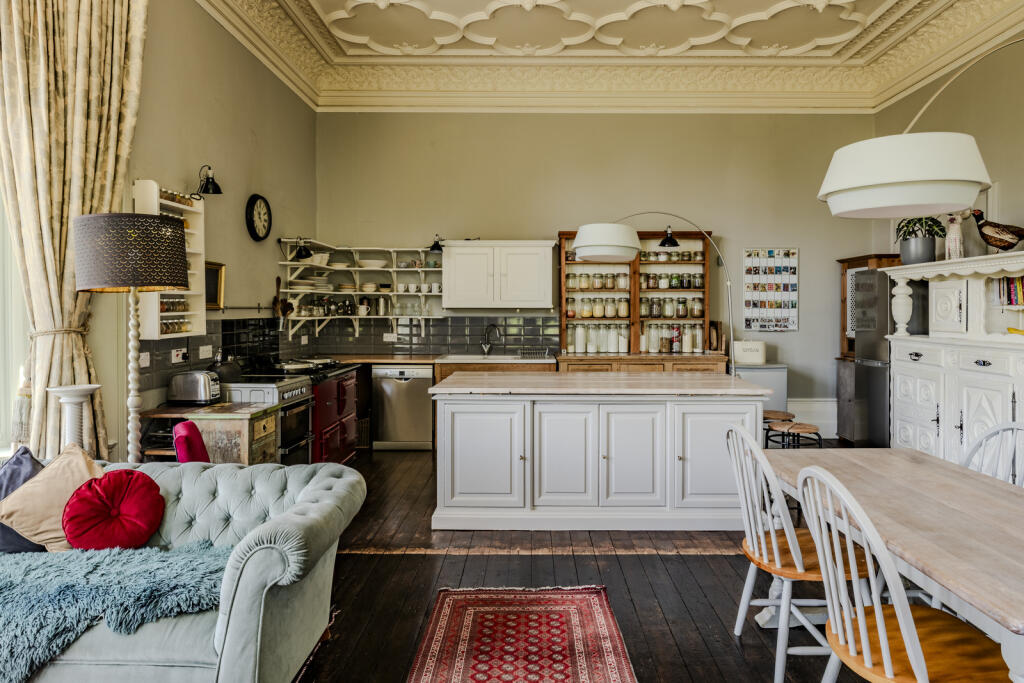 Additional image 11 of Frankleigh House, Bath Road, Bradford-On-Avon, Wiltshire