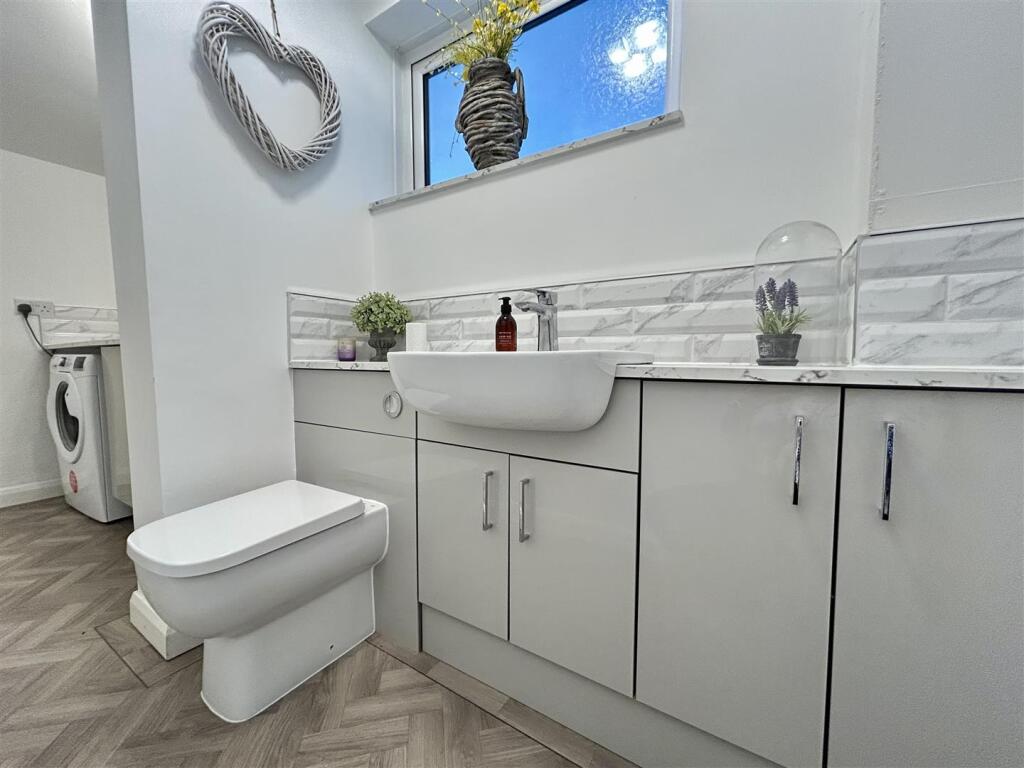 Additional image 24 of The Drive, Halesowen