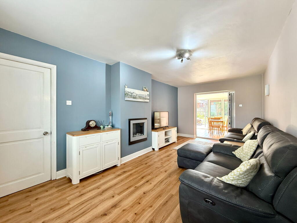 Additional image 2 of Headley Rise, Shirley