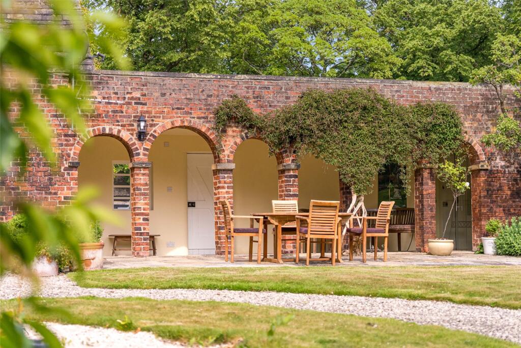 Additional image 19 of Spen Hall, Spen Lane, Gomersal, West Yorkshire