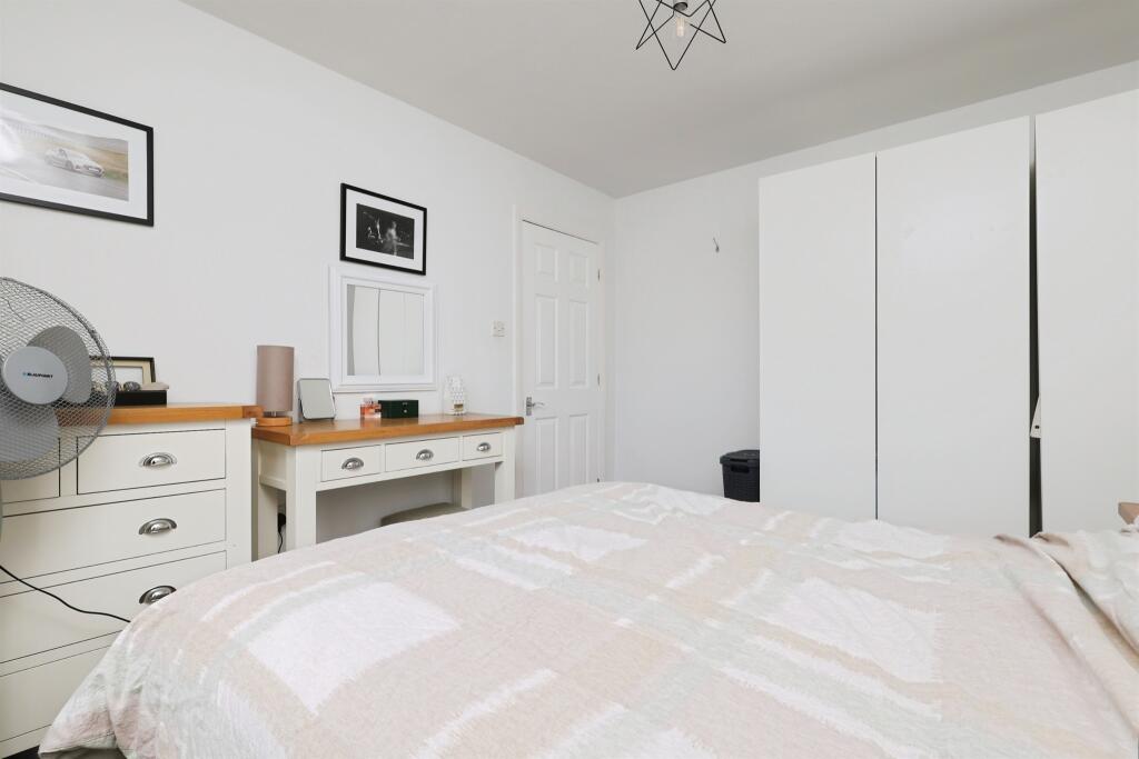Additional image 11 of Fardew Court, Bingley