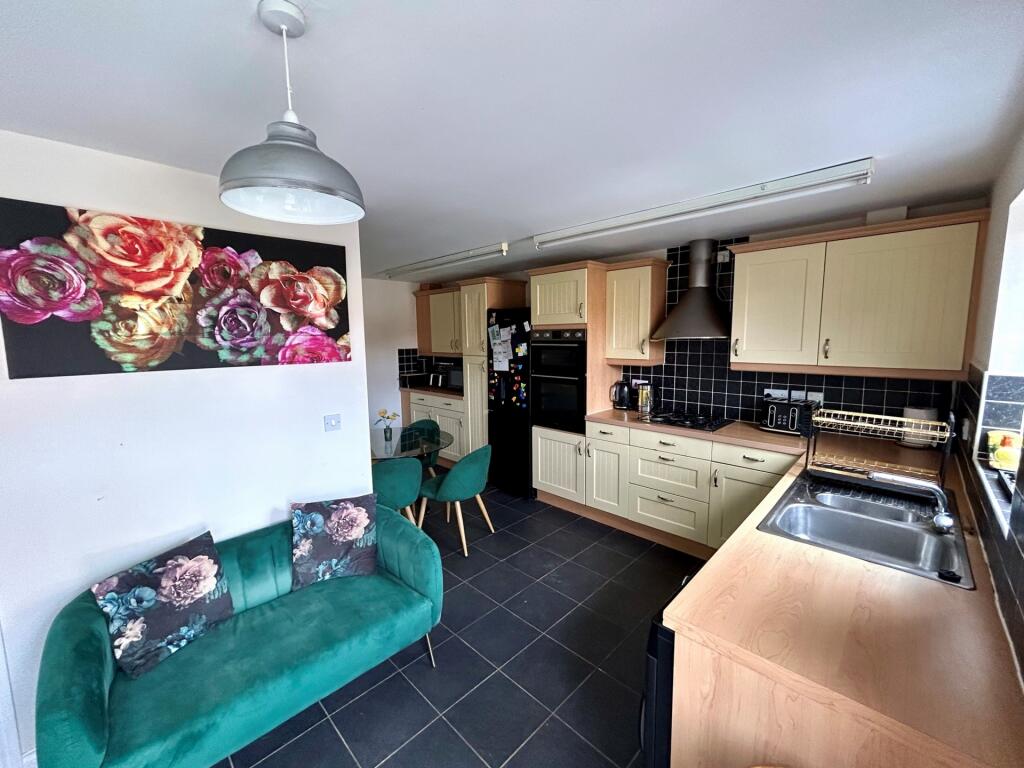 Additional image 5 of Merevale Way, Yeovil, BA21