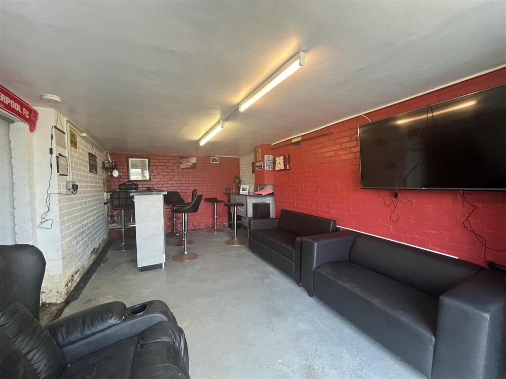 Additional image 21 of Elizabeth Avenue, Wyke, Bradford