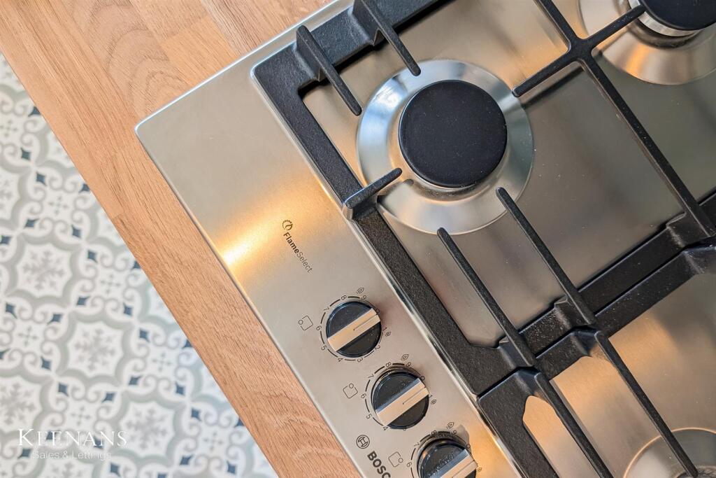 Additional image 17 of Hill Crest Avenue, Burnley