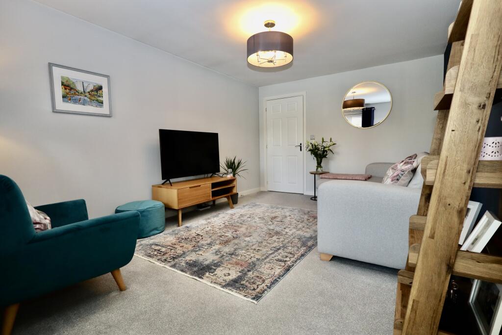 Additional image 14 of Edge of Wells