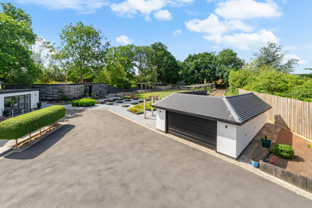 Additional image 47 of Wawensmere Road, Henley-in-arden, B95