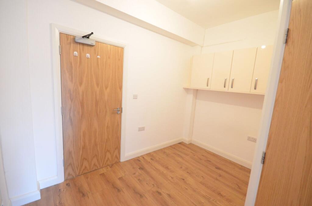 Additional image 6 of Bank Parade, Burnley, BB11