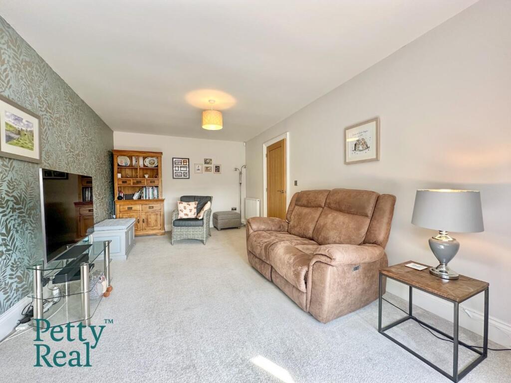 Additional image 31 of Towler Drive, Colne