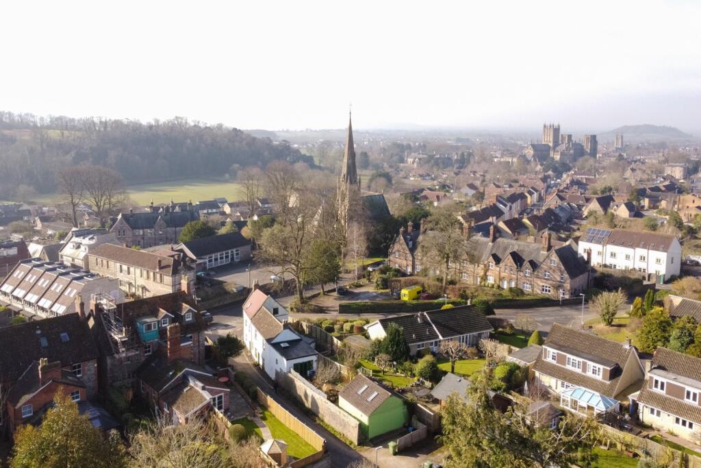 Additional image 16 of Bath Road