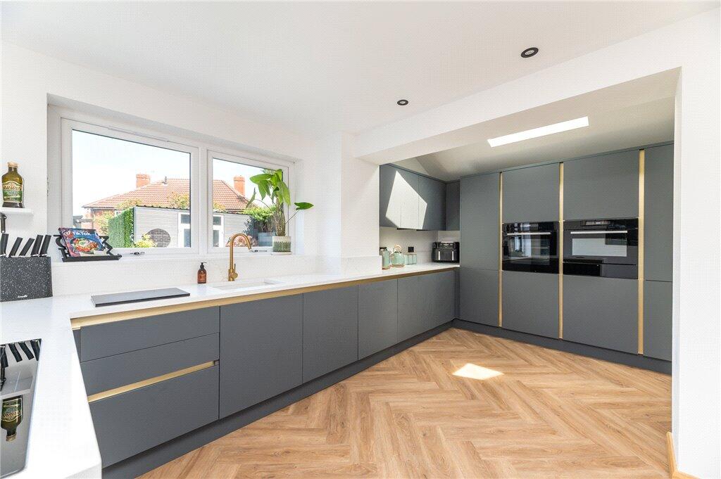 Additional image 10 of Walton Drive, Drighlington, Bradford, West Yorkshire, BD11