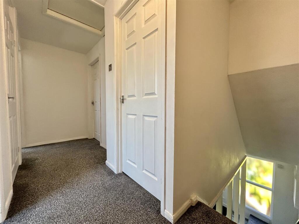 Additional image 13 of Moat Drive, Halesowen