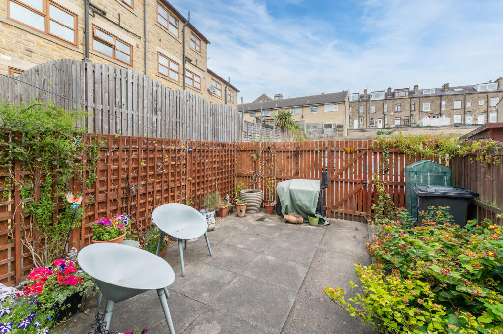 Additional image 5 of Priestthorpe Road, Bingley, West Yorkshire, BD16