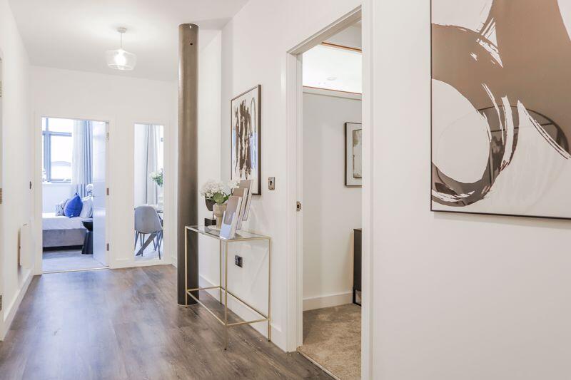 Additional image 3 of Northlight Parade,