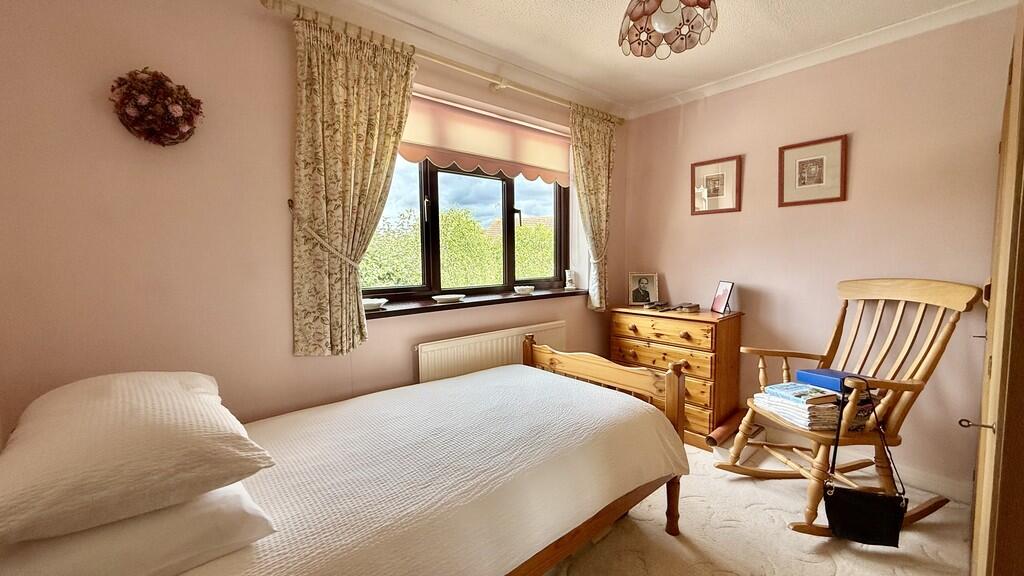 Additional image 12 of Hampshire Gardens, Westbury