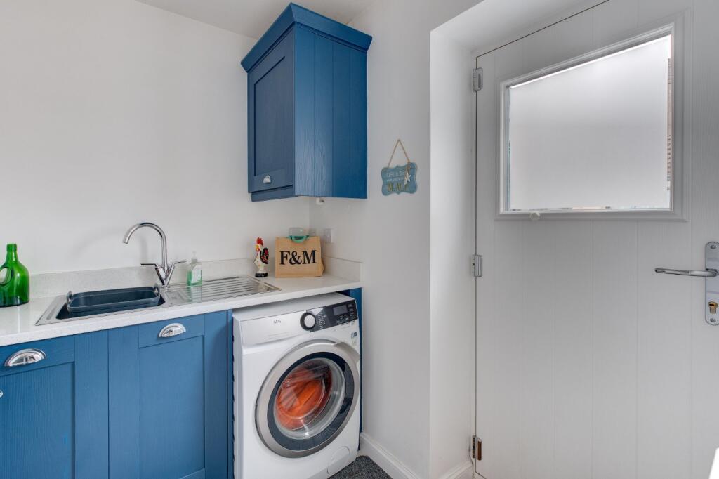 Additional image 20 of Cowslip Close, Catshill, Bromsgrove, Worcestershire, B61