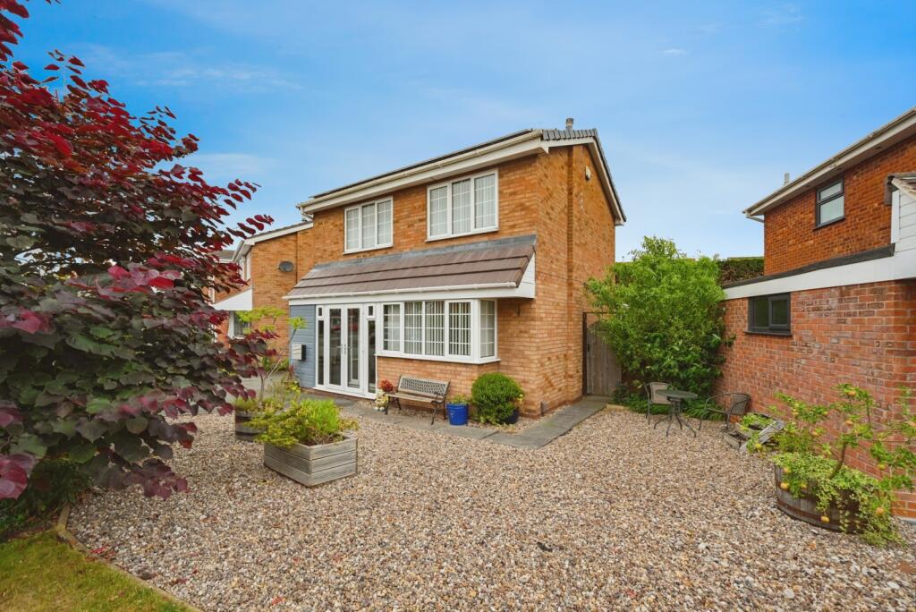Additional image 19 of Newstead, Tamworth, Staffordshire, B79