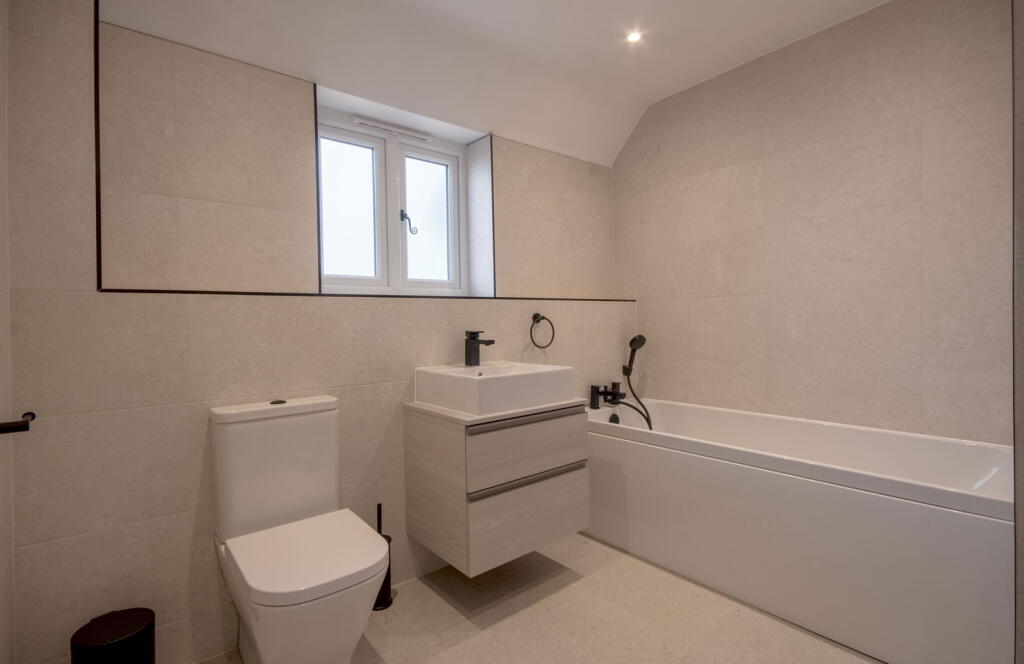 Additional image 59 of Henley Road, Henley-in-arden, B95 5NN