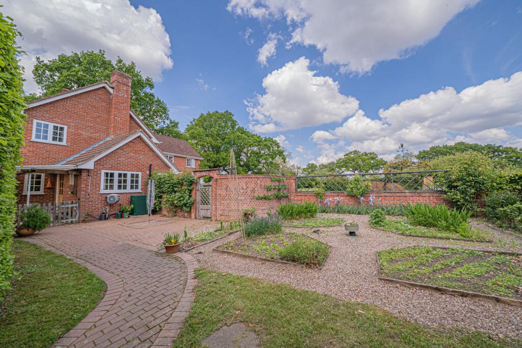 Additional image 7 of Walsal End Lane, Hampton-In-Arden, B92