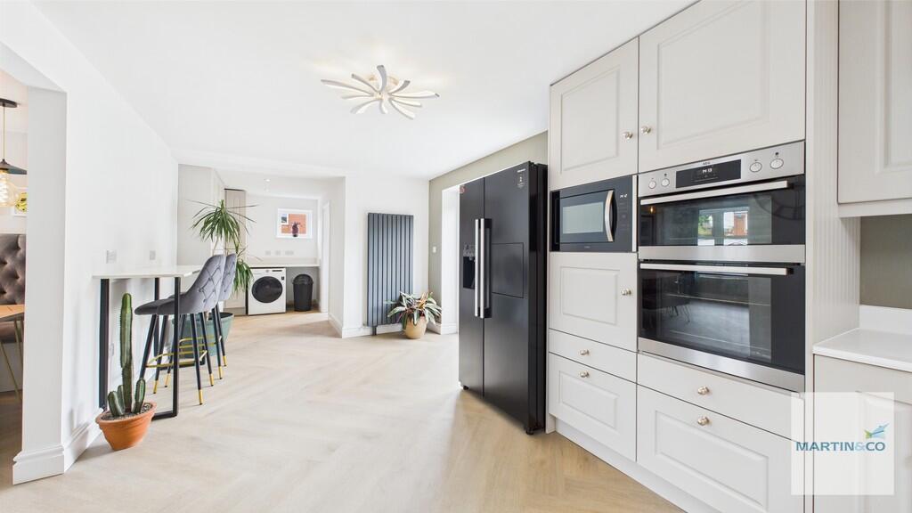 Additional image 7 of Lindridge Drive, Sutton Coldfield, B76 9RQ