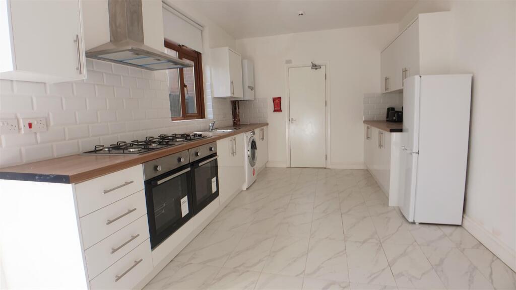 Additional image 5 of Bearwood Road, Smethwick