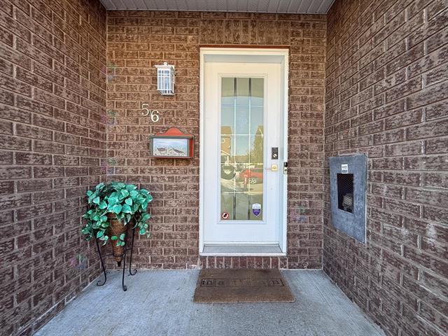 56 Rue des Bécassines|Gatineau (Hull), Quebec J9A3A4