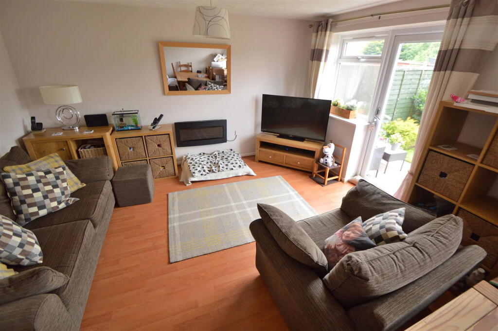 Additional image 2 of Newbury Close, Catshill, Bromsgrove, Worcestershire, B61 0SB