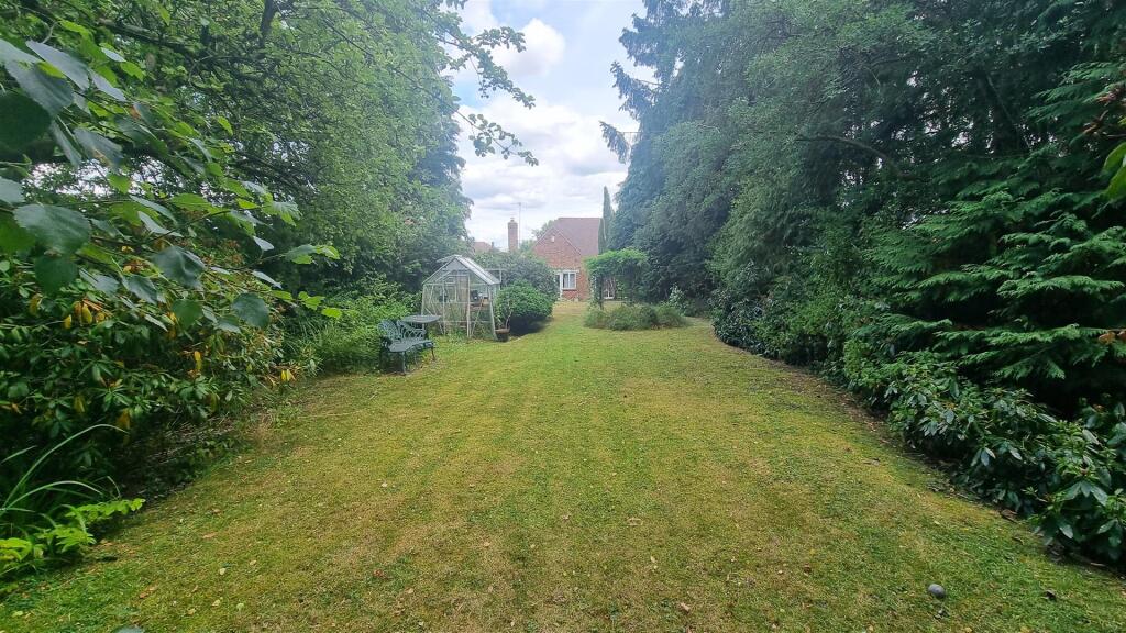 Additional image 11 of Meadow Road, Wythall