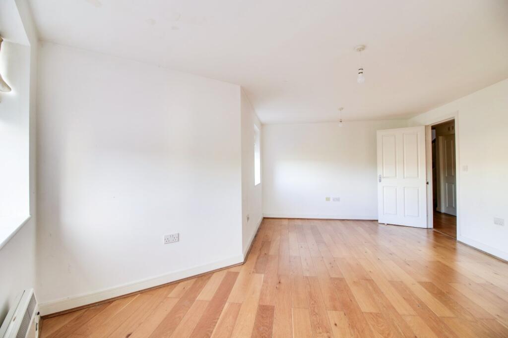 Additional image 6 of Waters Walk, Bradford, West Yorkshire, BD10