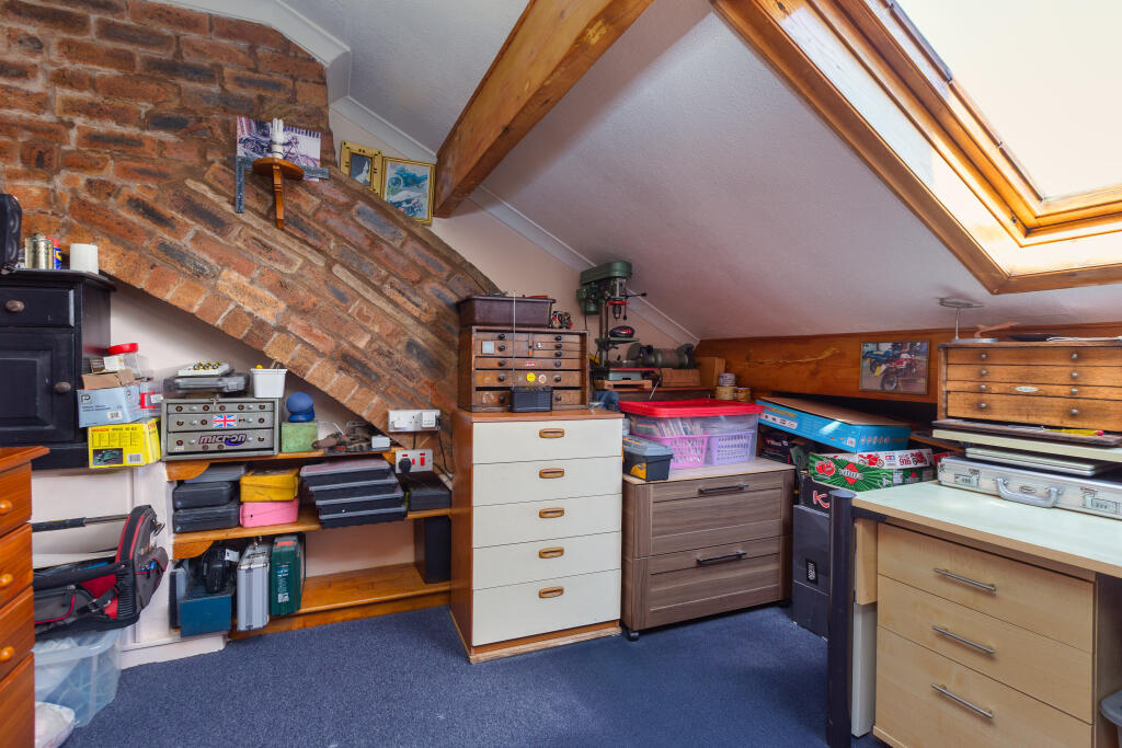 Additional image 23 of Ivegate, Colne, BB8