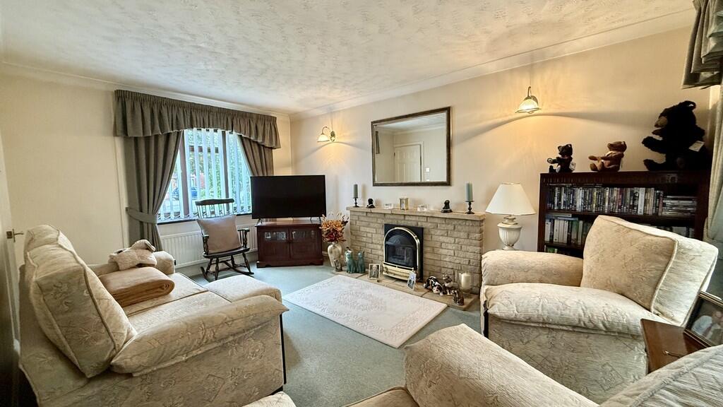 Additional image 20 of Hampshire Gardens, Westbury