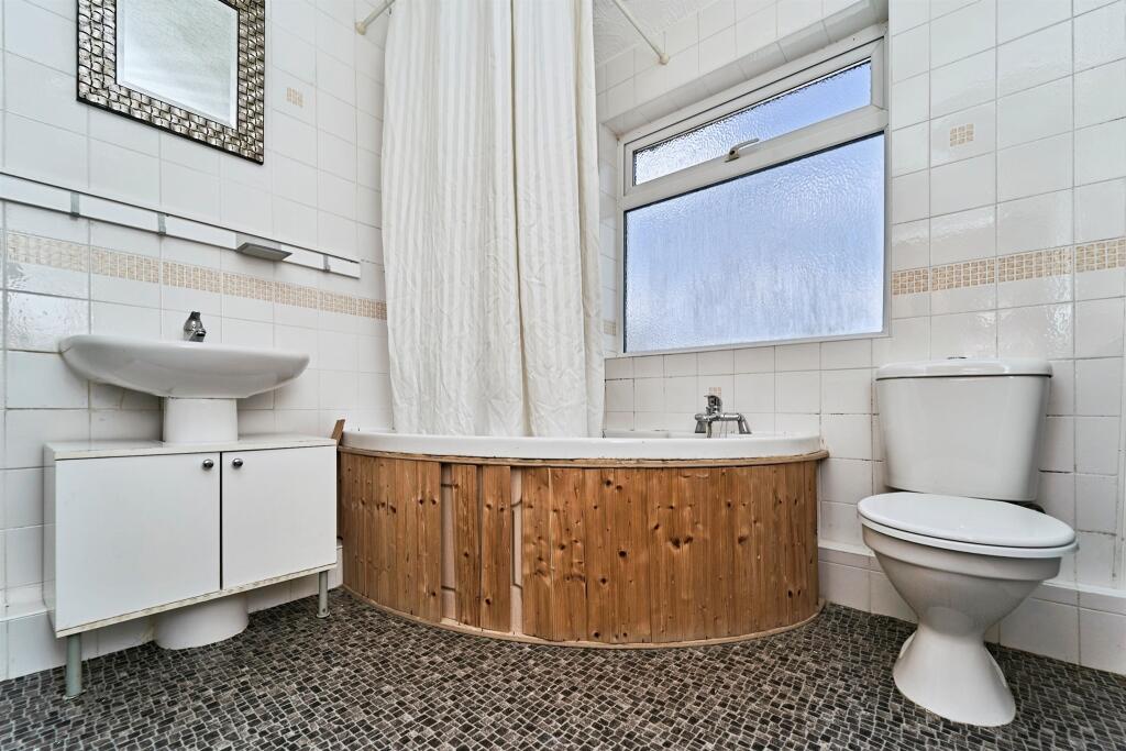 Additional image 14 of Moorlands Road, West Bromwich