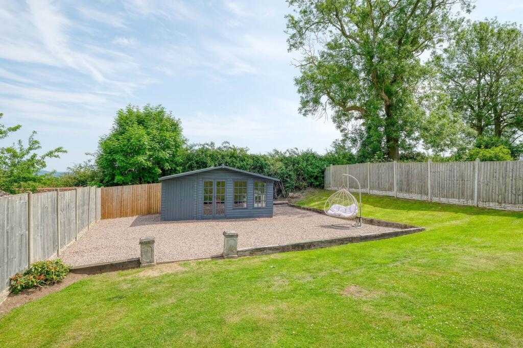 Additional image 45 of Evesham Road, Astwood Bank, B96