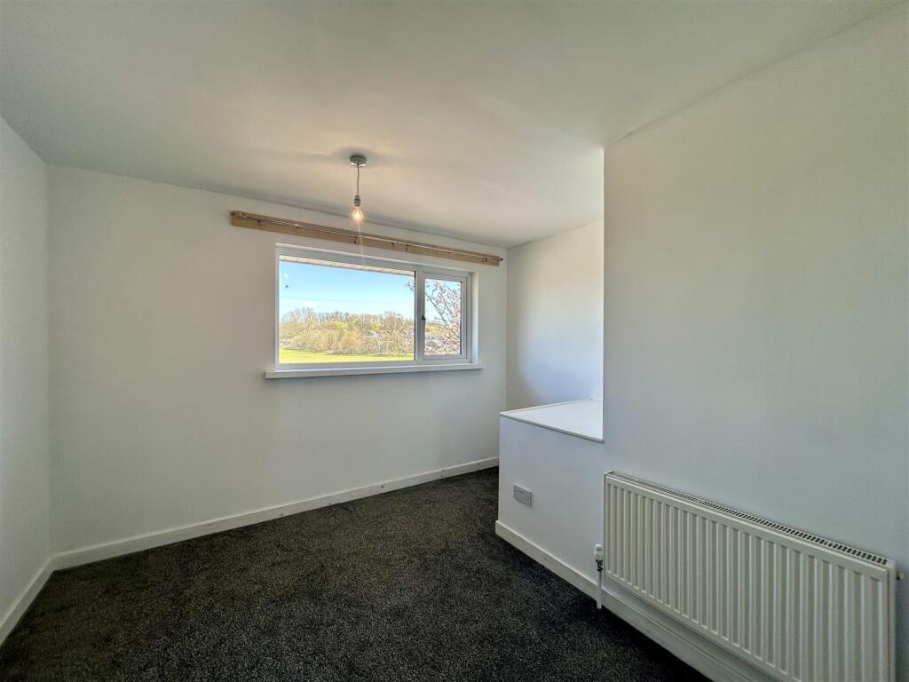 Additional image 18 of Moat Drive, Halesowen