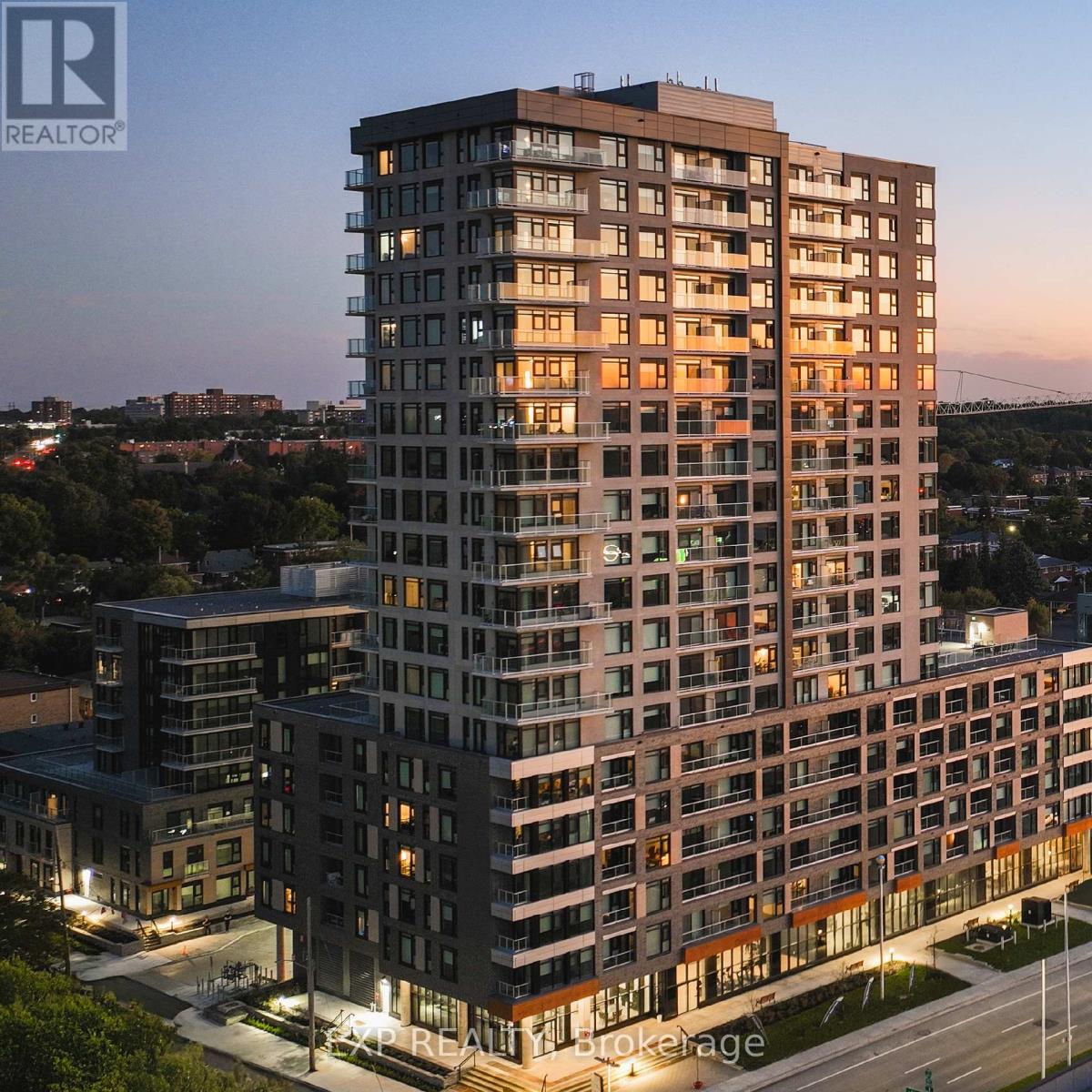 805 - 1366 CARLING AVENUE|Ottawa, Ontario K1Z0E5