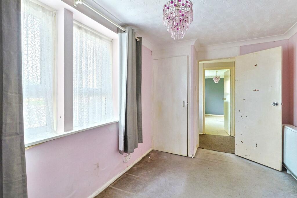 Additional image 8 of 57 Thurlocks, Tintinhull, Yeovil, Somerset, BA22 8QE