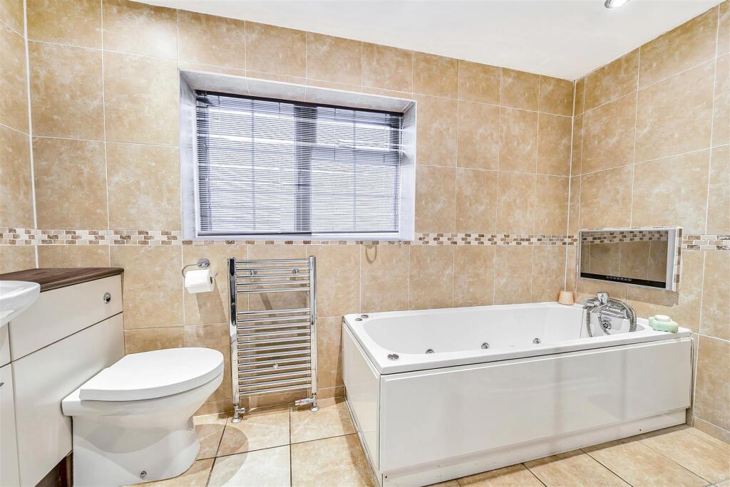 Additional image 13 of Wychwood Avenue, Knowle