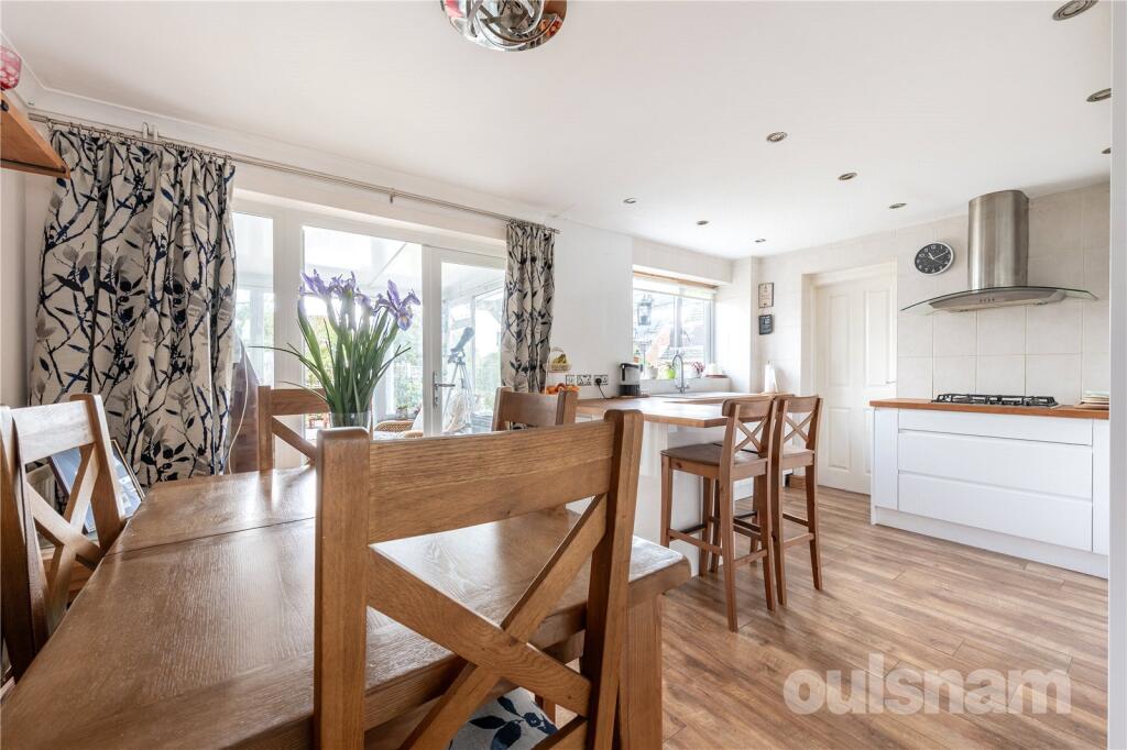 Additional image 4 of Augustine Avenue, Studley, Warwickshire, B80