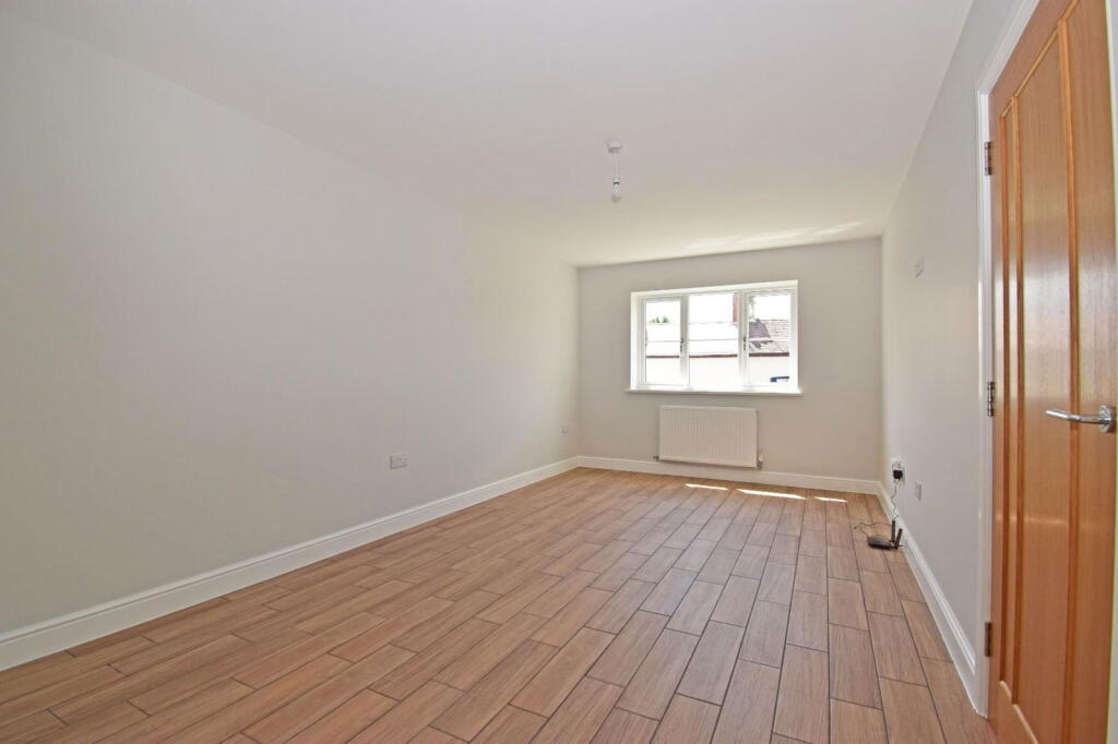 Additional image 4 of 1 Holly View, Bromsgrove, Worcestershire, B61 8LG