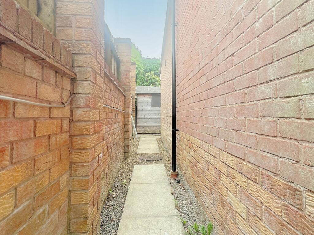 Additional image 30 of Cote Farm Lane, Thackley, Bradford, BD10
